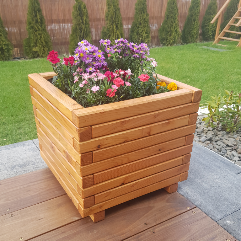 Limbor Home & Garden - producent wyposażenia ogrodu tarasu i balkonu